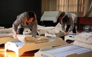 2024年保育员个人年终总结模板7篇