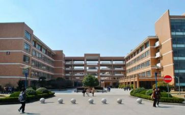大学作文6篇