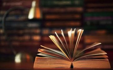 《读你》的作文参考7篇