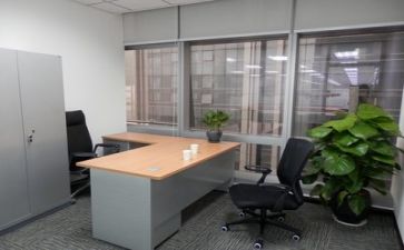 公司半年工作总结报告6篇