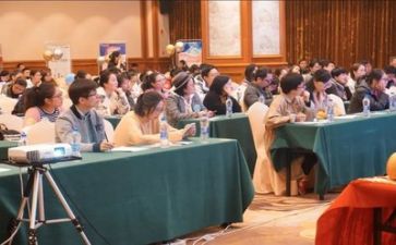 听讲座的作文参考8篇