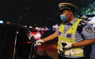 年终总结交警个人总结5篇