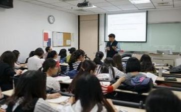 初中体育教师个人总结年度考核5篇