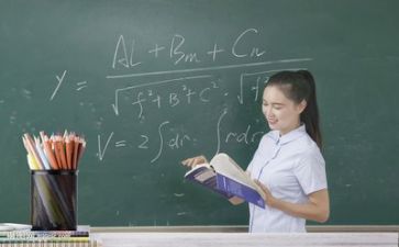 优秀教师先进事迹材料5篇