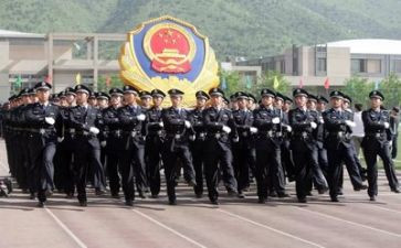 警察自我鉴定8篇