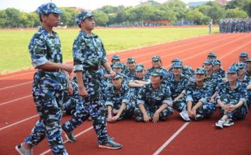 个人总结军训400字7篇