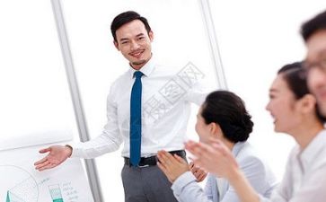 医院领导的个人总结7篇