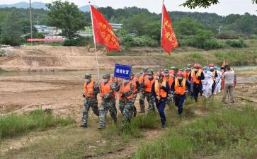 村抗洪抢险事迹材料8篇