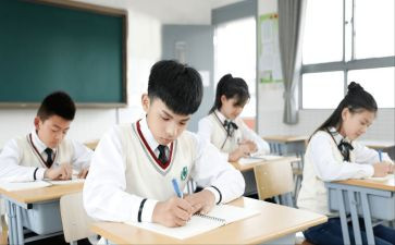 我的课外书演讲稿5篇