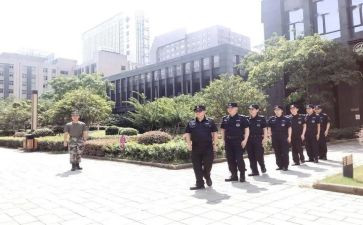 小区保安半年总结6篇