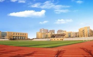 学校中层干部竞聘演讲稿6篇