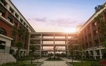学校安全工作自查报告精选5篇