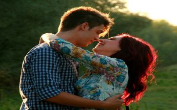 拥抱自己作文8篇