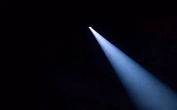 照亮世界的光作文参考5篇