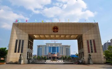 学校行政办人员工作总结5篇